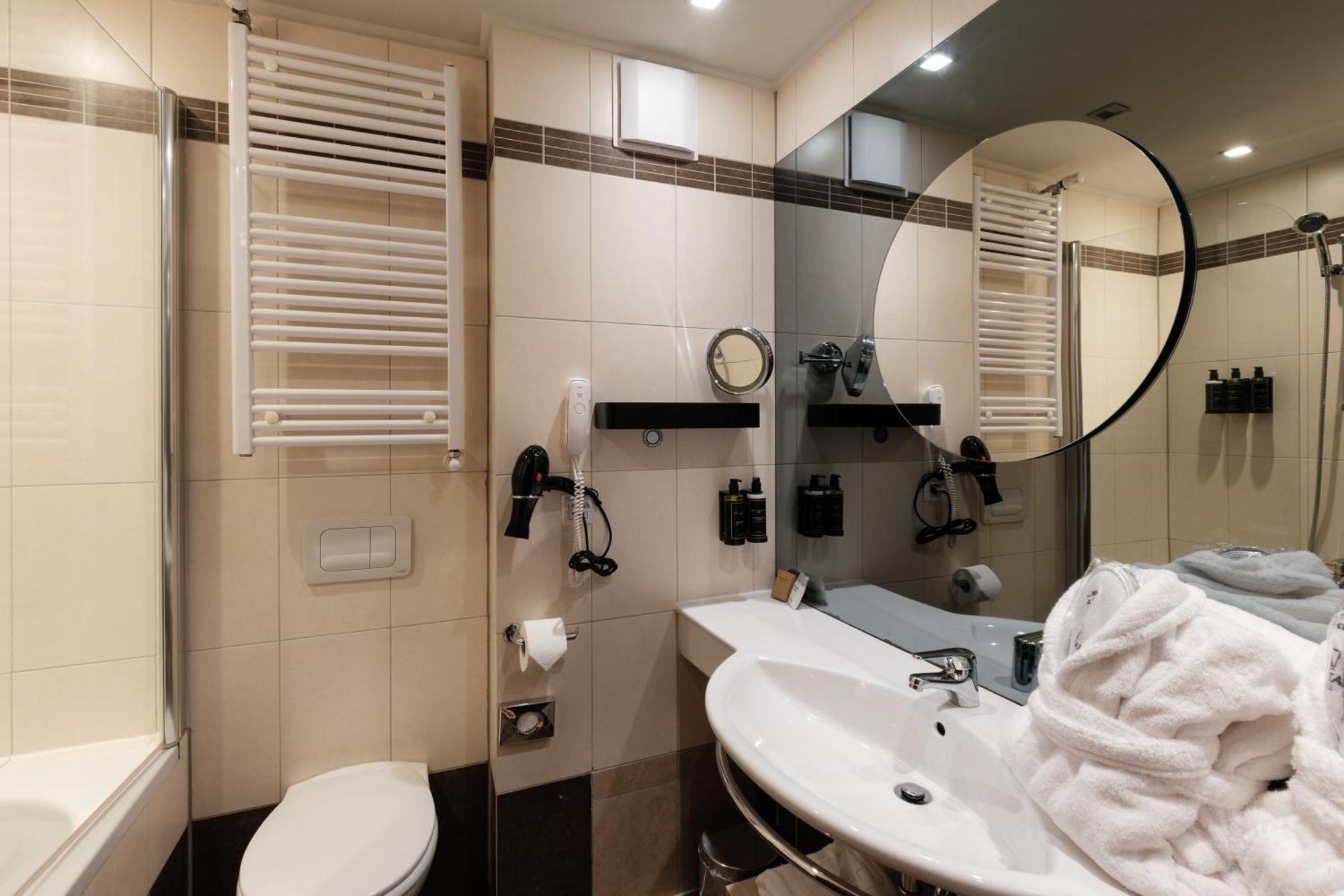Premium Double Room Balcony,1610218620:JPEG